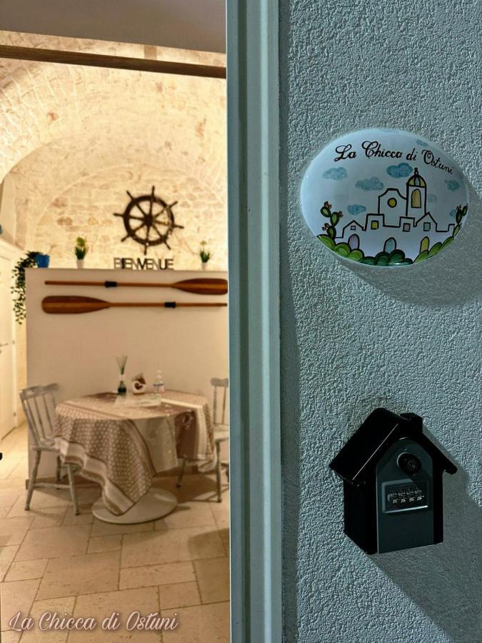 La Chicca Di Ostuni Apartment Luaran gambar