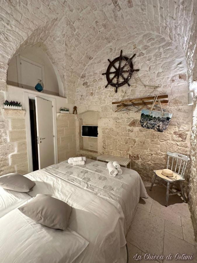 La Chicca Di Ostuni Apartment Luaran gambar