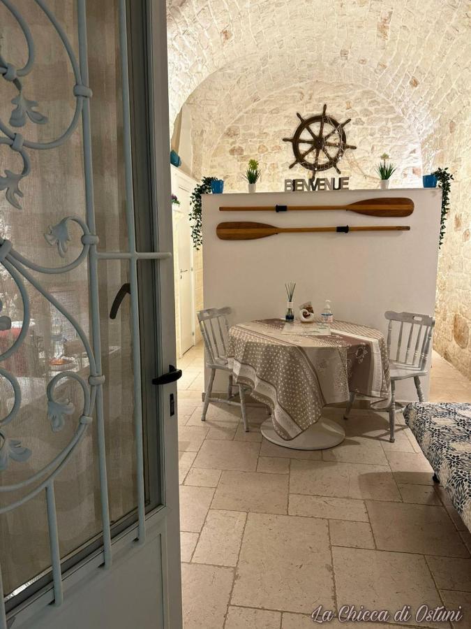 La Chicca Di Ostuni Apartment Luaran gambar